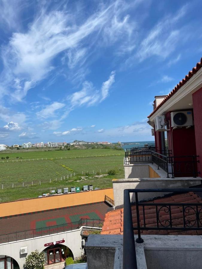 Marina Cape Sp Private Apartments Ахелой Екстериор снимка