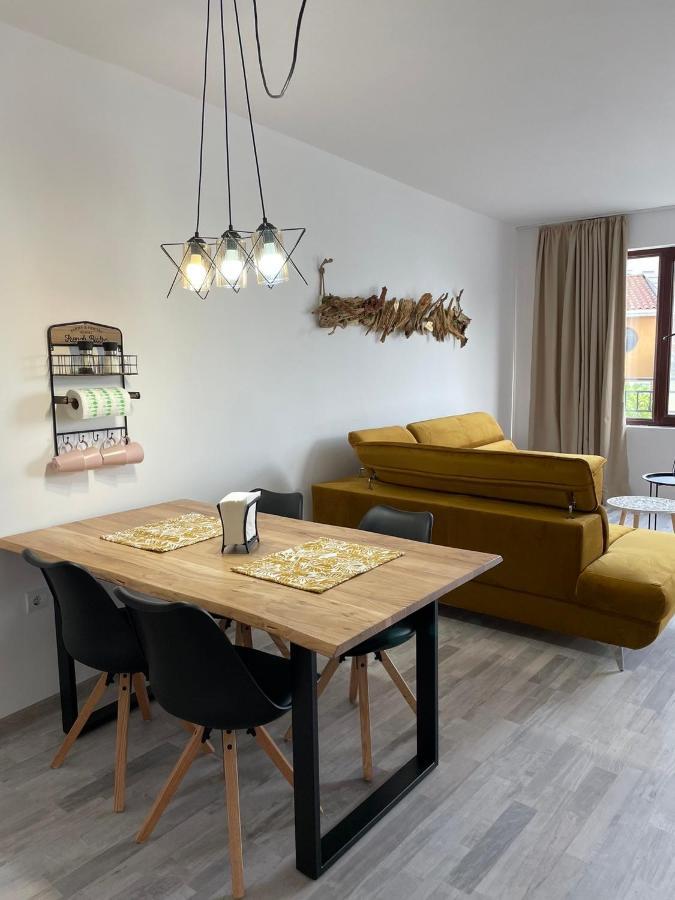 Marina Cape Sp Private Apartments Ахелой Екстериор снимка